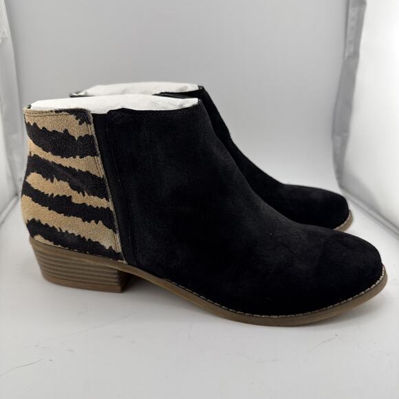 Dolce Vita Women's Size 8 Menko Black Suede Zebra‎ Print Zip Booties $179 NIB - Picture 4 of 11